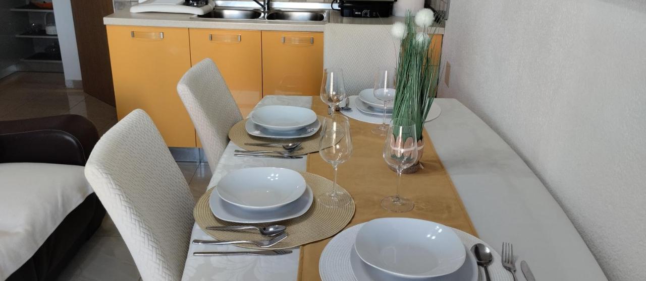 Appartamento Riaway Fiume Esterno foto